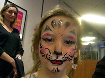 maquillage d'enfant-tigresse pour spectacle de noel enfants
